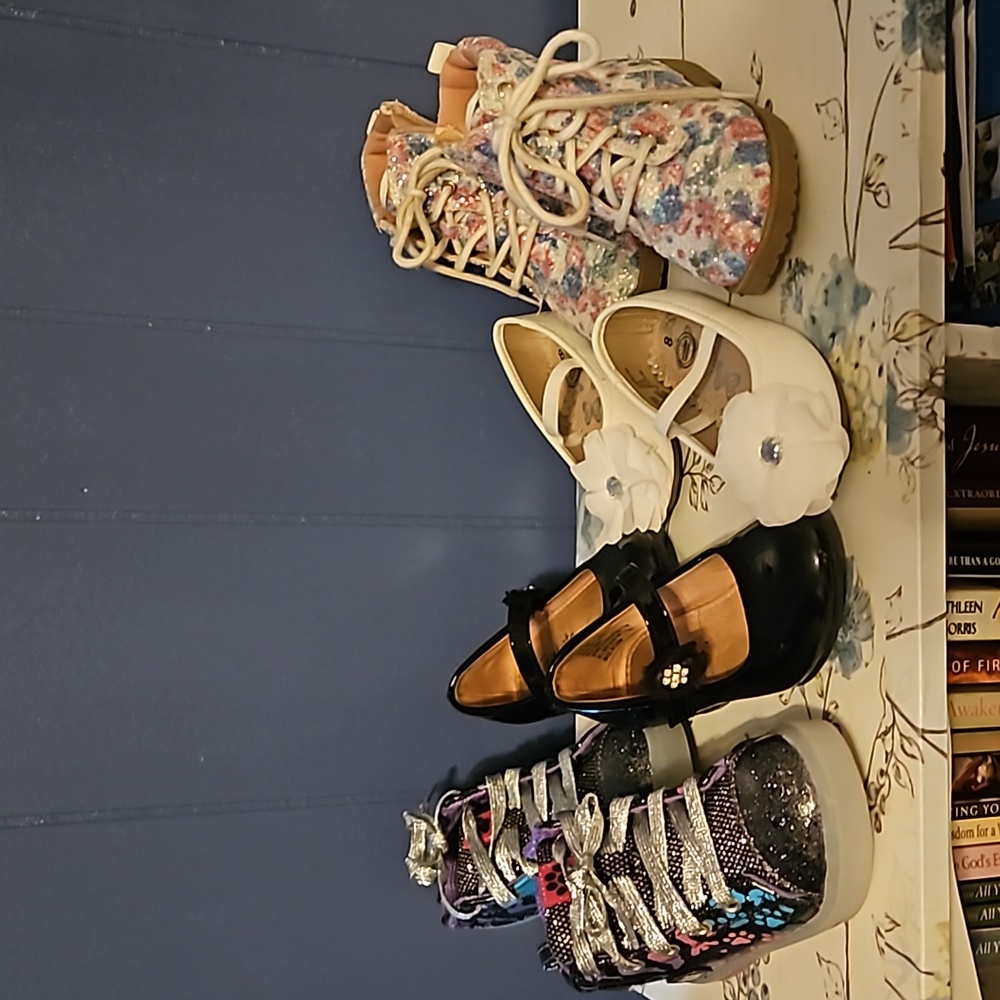 Toddler Size 8 shoes *